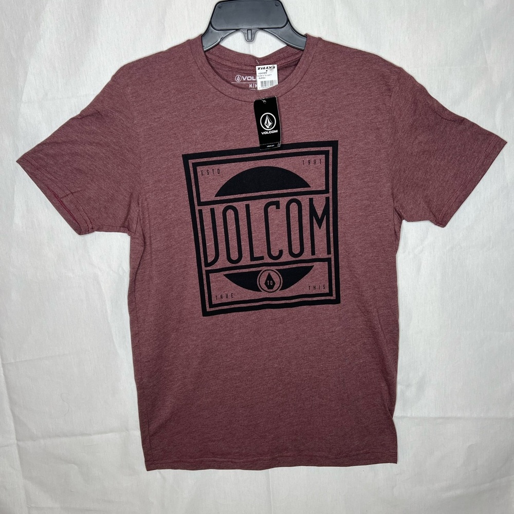 Volcom Men's Burgundy Graphic‎ Tee